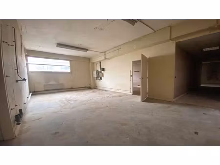 local commercial - les clayes sous bois 130m2