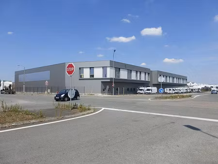 vente local d'activités lesquin 1 545 m²