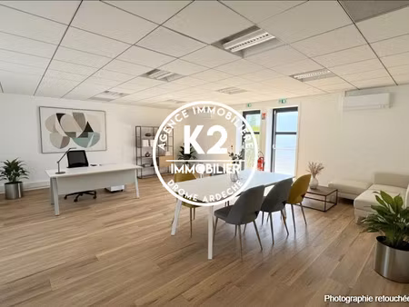 vente locaux professionnels 87 m² à montelimar (26200)  240 120 €