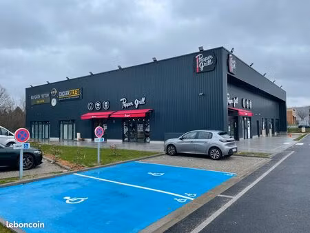 215 m2 neuf saint maximin à louer