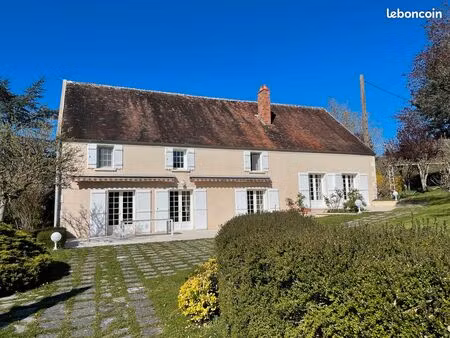 belle propriété ancienne avec annexe & piscine chauffée