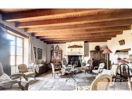 vente maison 8 pièces 232 m² beaufou (85170)
