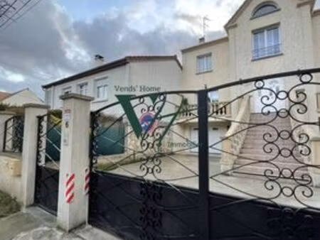 maison de luxe de 4 pièces en rent à gournay-sur-marne  france