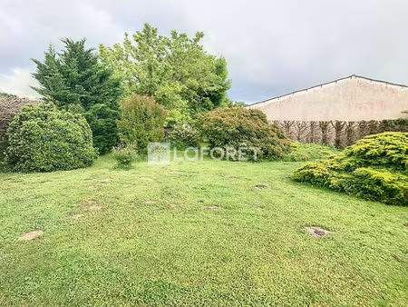 grange à réhabiliter sur terrain clos de 960 m2