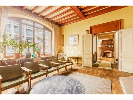 maison de luxe de 15 chambres en vente à saint-germain  odéon  monnaie  france
