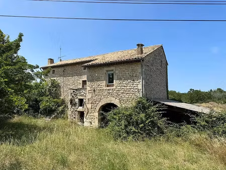 vente maison 6 pièces 250 m² à issirac (30760)  199 000 €