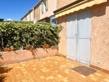 vente maison 2 pièces 25m2 la londe-les-maures 83250 - 170200 € - surface privée