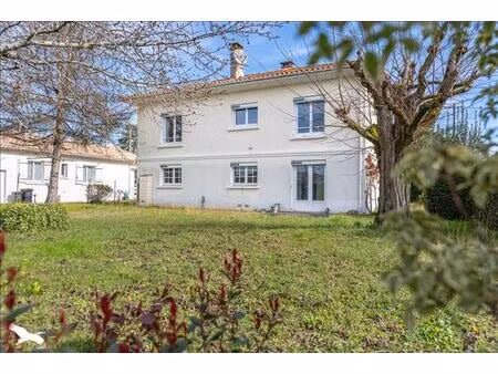 vente maison 5 pièces 142 m² pineuilh (33220)