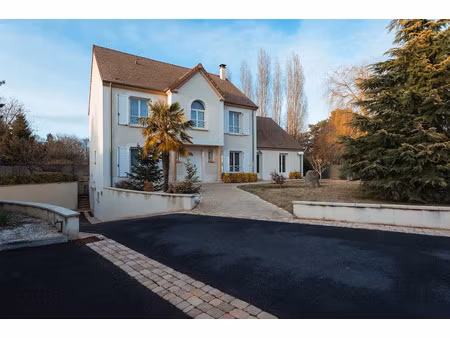 vente maison 9 pièces 215 m² à saint-martin-en-bière (77630)  747 000 €