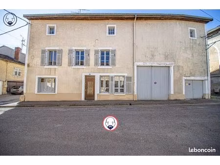 maison 6 pièces 153 m²
