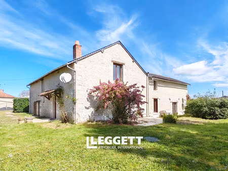 maison 4 pièce(s)  sérigny