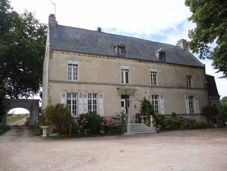 en vente maison 297 m² – 898 560 € |thun-saint-martin