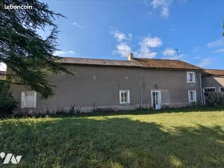 maison 7 pièces 210 m²