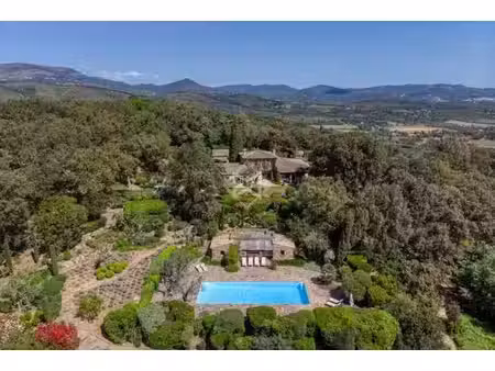 villa de luxe de 8 pièces en location cogolin  provence-alpes-côte d'azur