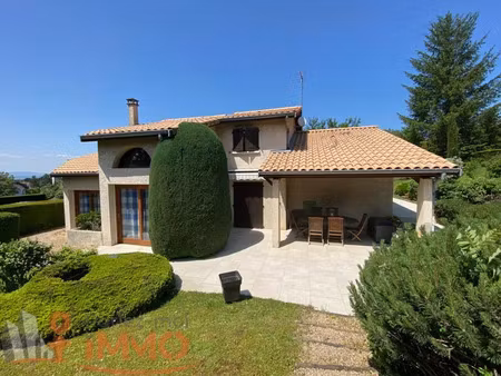 vente maison 5 pièces 160 m² montanay (69250)