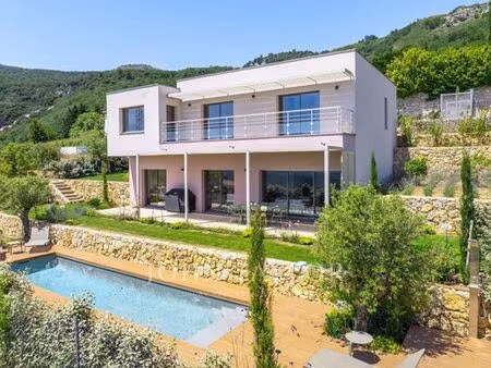 maison de luxe de 3 chambres en location à tourrettes-sur-loup  provence-alpes-côte d'azur