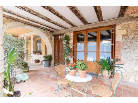 vente maison 5 pièces 174 m² villeneuve-de-marsan (40190)