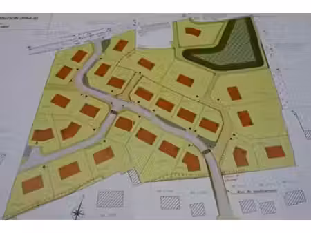 vente terrain 1667 m² à abbeville (80100)  96 000 €