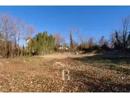 francheville - terrain constructible et viabilisé de 1258 m²