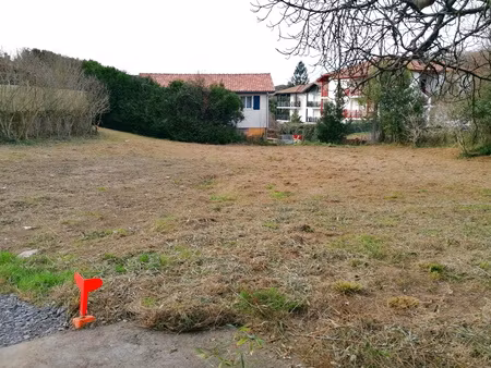 terrain a batir hendaye proche centre ville et belcenia