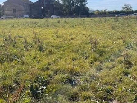 a vendre terrain constructible à jallaucourt