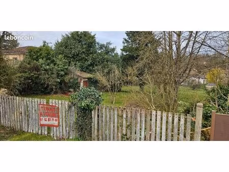 terrain constructible à vendre à lusignan