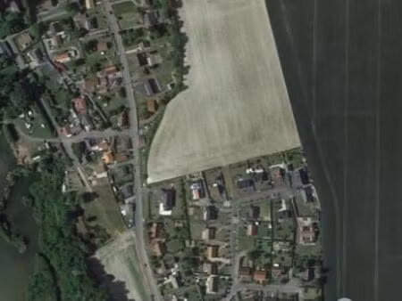 terrain 17030 m² doingt flamicourt