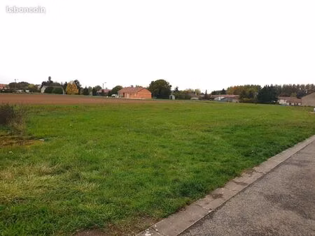 terrain 1450 m² songy