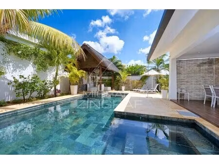 villa de prestige dans une résidence sécurisée à grand baie - mzimc760