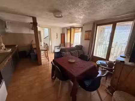 vente maison 4 pièces 80 m² à lodeve (34700)  79 000 €