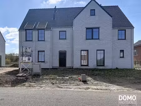 energiezuinige halfopenbebouwing met 3 slaapkamers te kermt