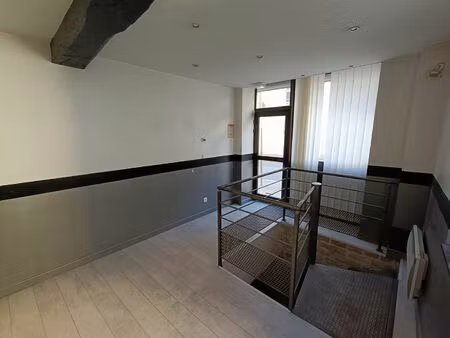 location commerce 65 m² à dijon (21000)