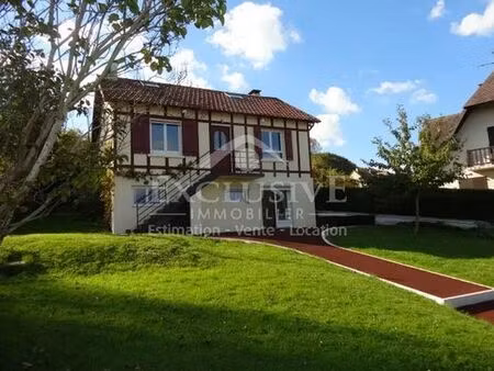 maison de luxe de 5 pièces en vente à saint-arnoult  france