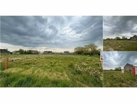 terrain à bâtir à vendre à rue de walcourt le roux (vbc00557)