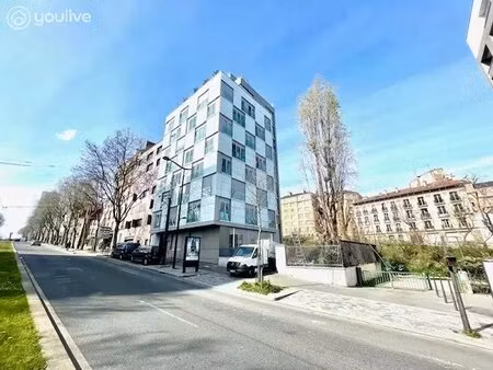 a vendre f3 de 72 m2 immeuble moderne a paris 13