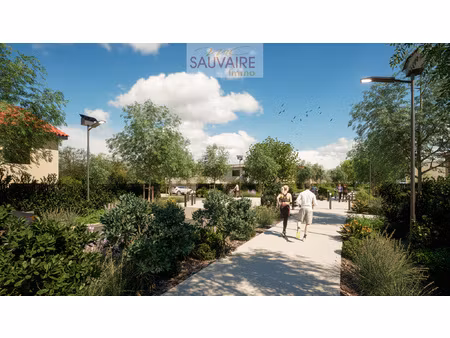 terrain constructible de 322 m2 viabilisé saint laurent de l