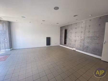 à louer immeuble de rapport 78 m² – 650 € |le loroux-bottereau