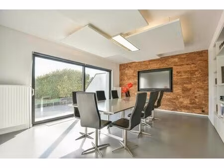 bureaux à louer à ottignies-louvain-la-neuve (vbc01064)