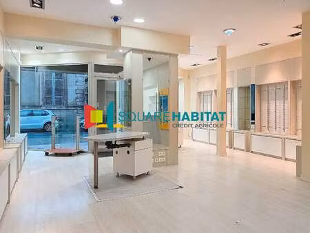 vente bureaux et commerces à saint-quay-portrieux (22410) : à vendre / 90m² saint-quay-por