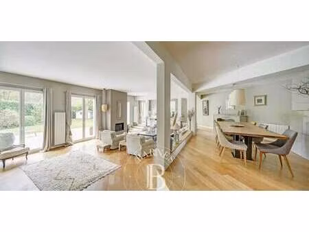 maison avec jardin et terrasse saint-nom-la-bretèche (78)