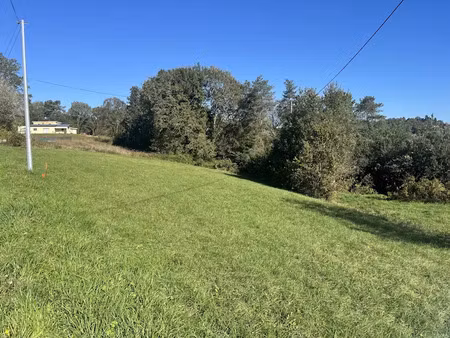 vente terrain 1558 m² à sarlat-la-caneda (24200)  44 508 €