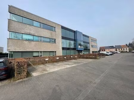 bien professionnel à louer à melle € 5.700 (kzhwu) - panorama b2b gent kantoren | zimmo