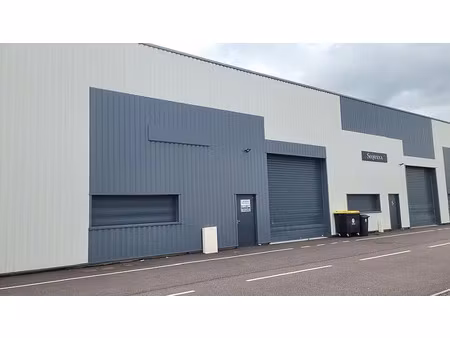 location local d'activités bapeaume les rouen 252 m²