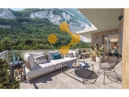 t3 formidable villa sur le toit
