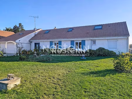 a vendre maison 8 pièces à 5 minutes de la n12  10 minutes de houdan  avec garage et dépen