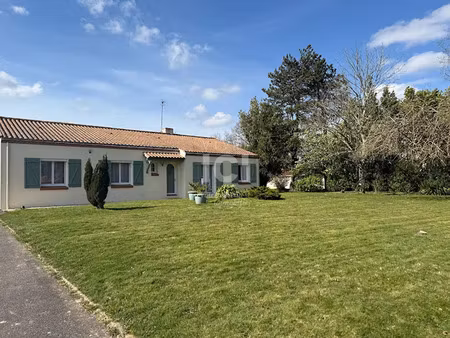 vente maison 5 pièces 130 m² à vue (44640)  303 050 €