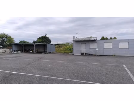 location locaux professionnels 160 m² à lescar (64230)  nan €