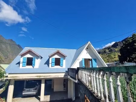 maison 7 pièces 180 m²