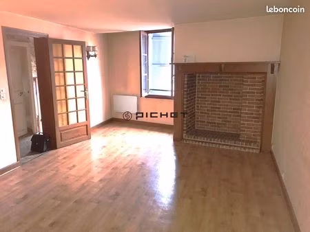 immeuble 4 pièces 314 m²