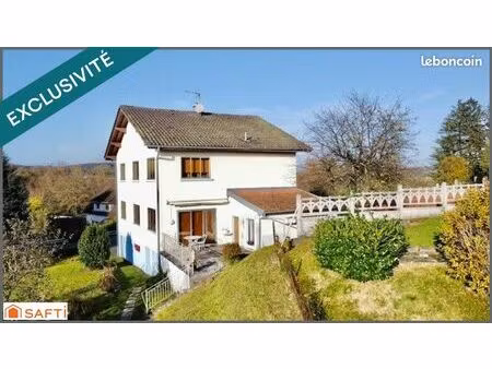 propriété 7 pièces 150 m²